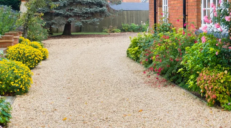 Pea Gravel: A Practical Guide for Landscaping, Pathways, and More